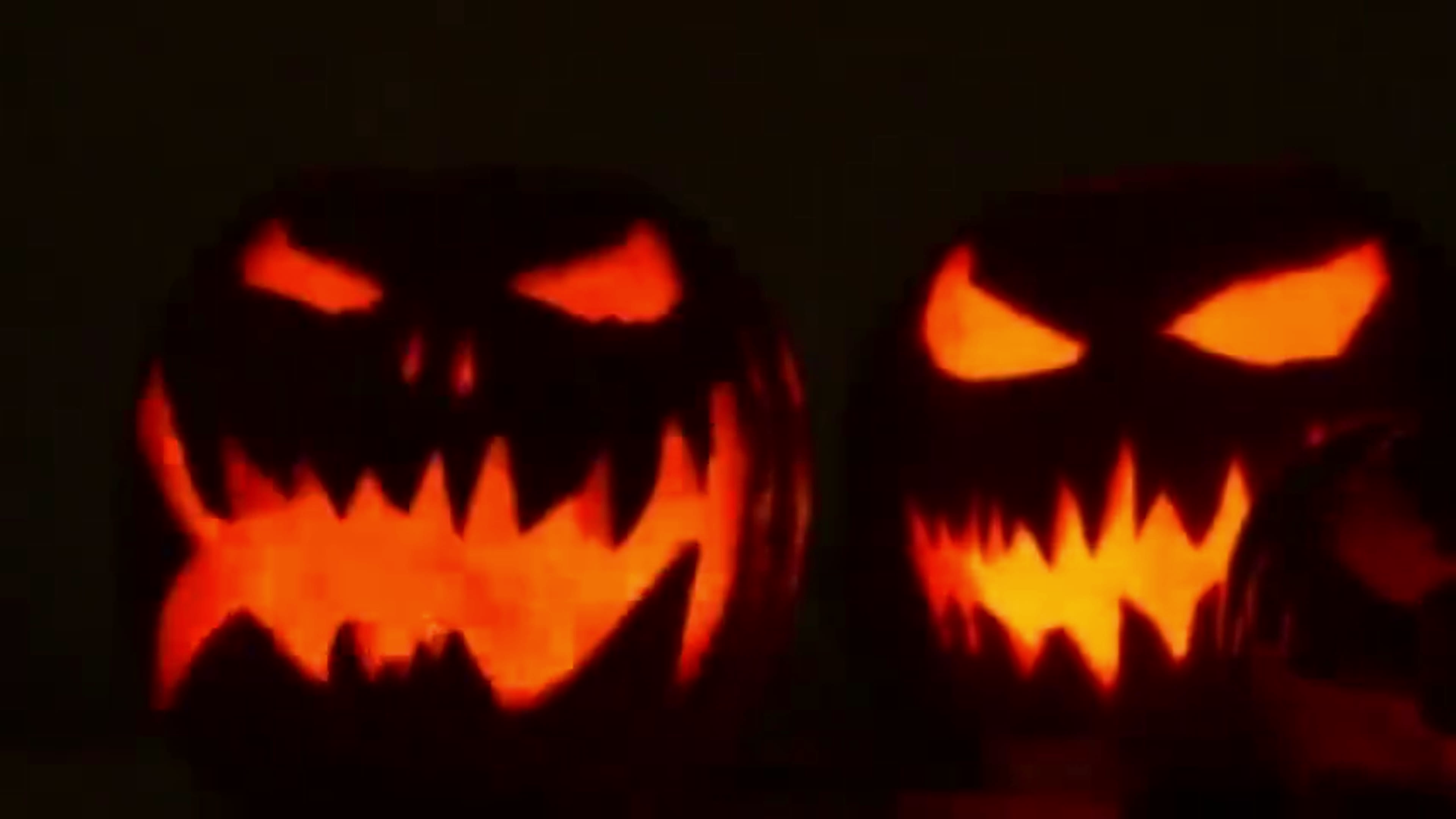 The same jack-o'-lanterns at 480p